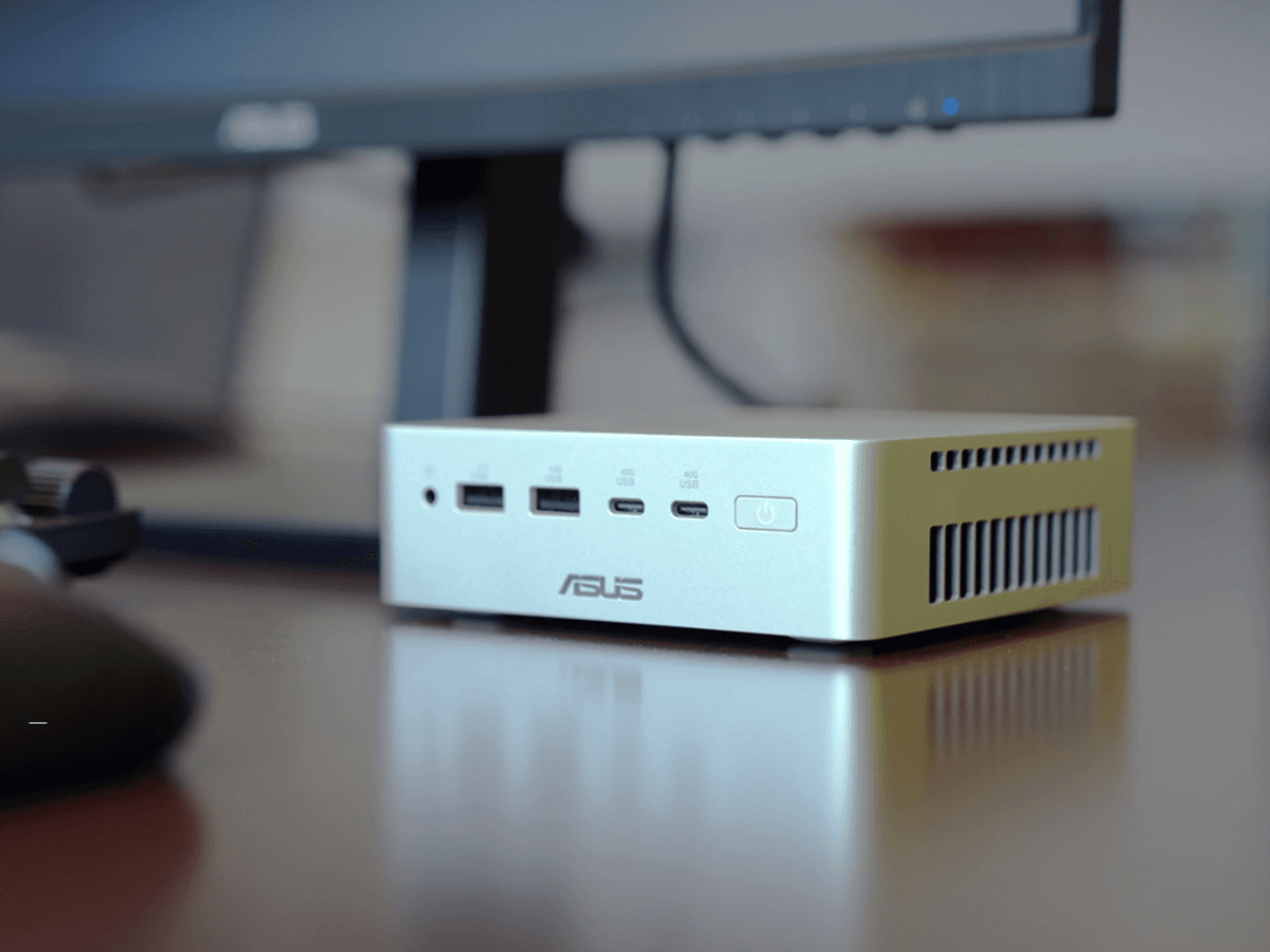 sus Ascent QN10 : Fiche technique et caractéristiques du mini PC