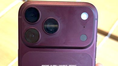 Les arrêtes métalliques du bloc photo de l'iPhone 18 Pro bordeaux laissent apparaître des traces de décoloration chez plusieurs utilisateurs.
